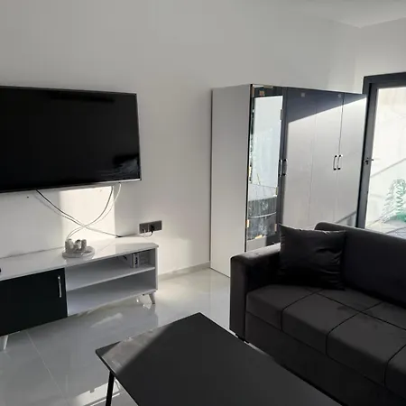 Ceasar Consus Lejlighed *